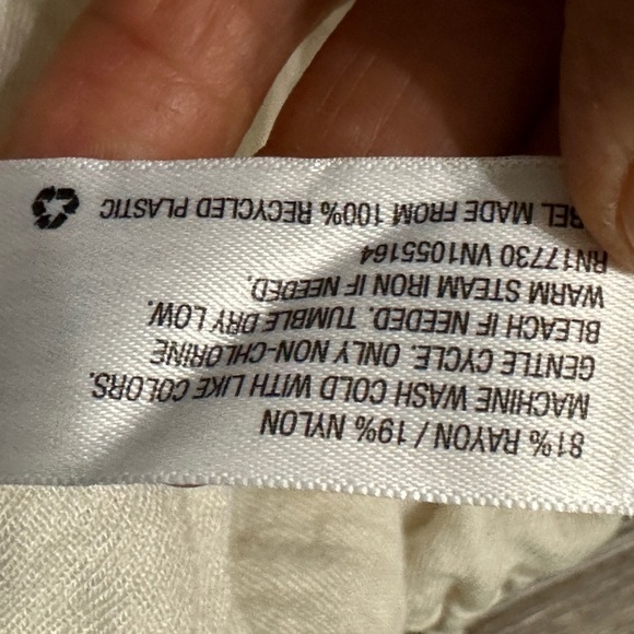 🛍️a new day high waist Shorts with belt Size S excellent condition - Picture 8 of 9